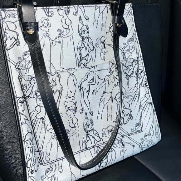 🧚🏻‍♂️ 🖤🧚🏻‍♂️• 🤍 🦆 DISNEY x Peter Pan Vibes 🤍• 🤍🧚🏻‍♂️🤍 - Picture 14 of 15